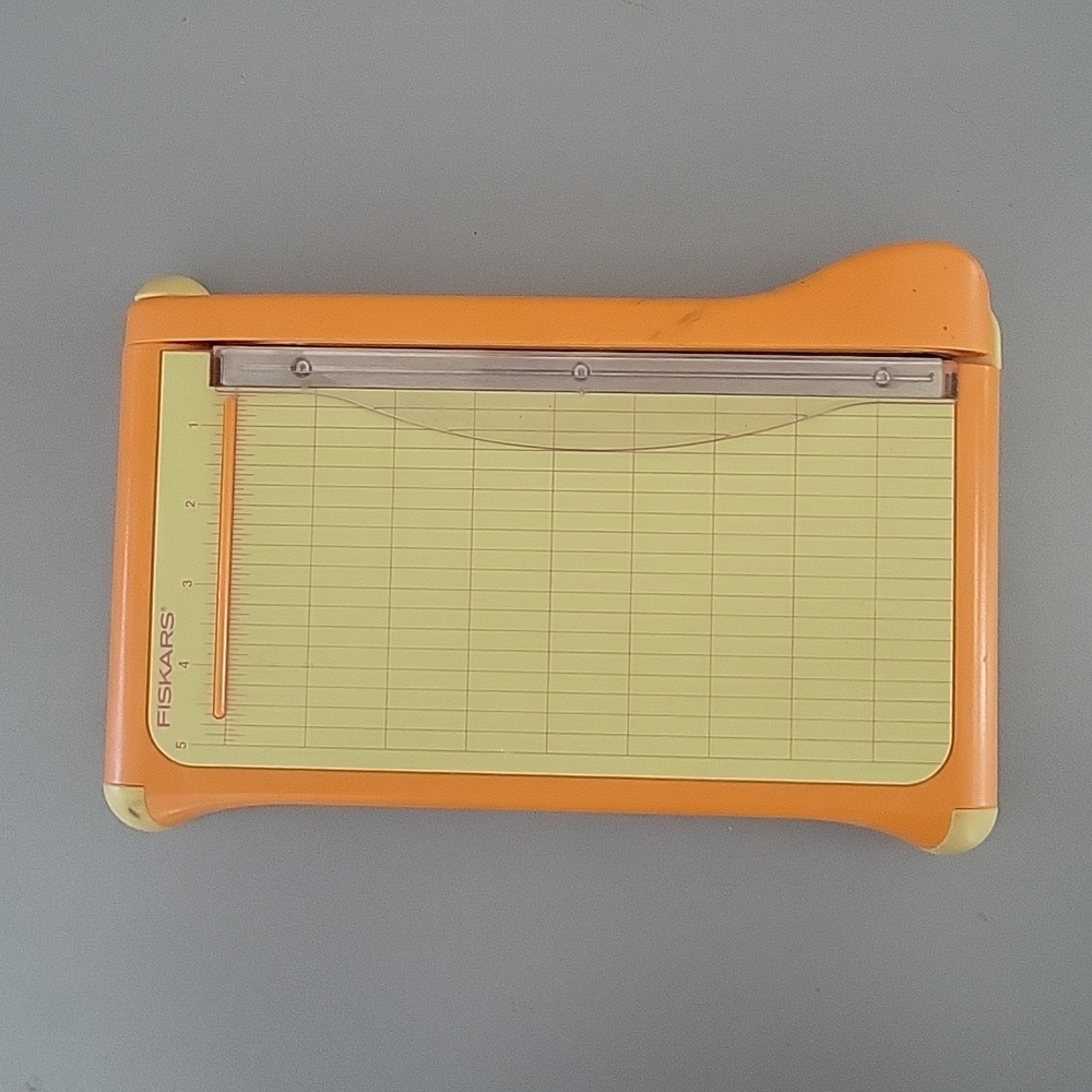 Fiskars Guillotine Style Cutter